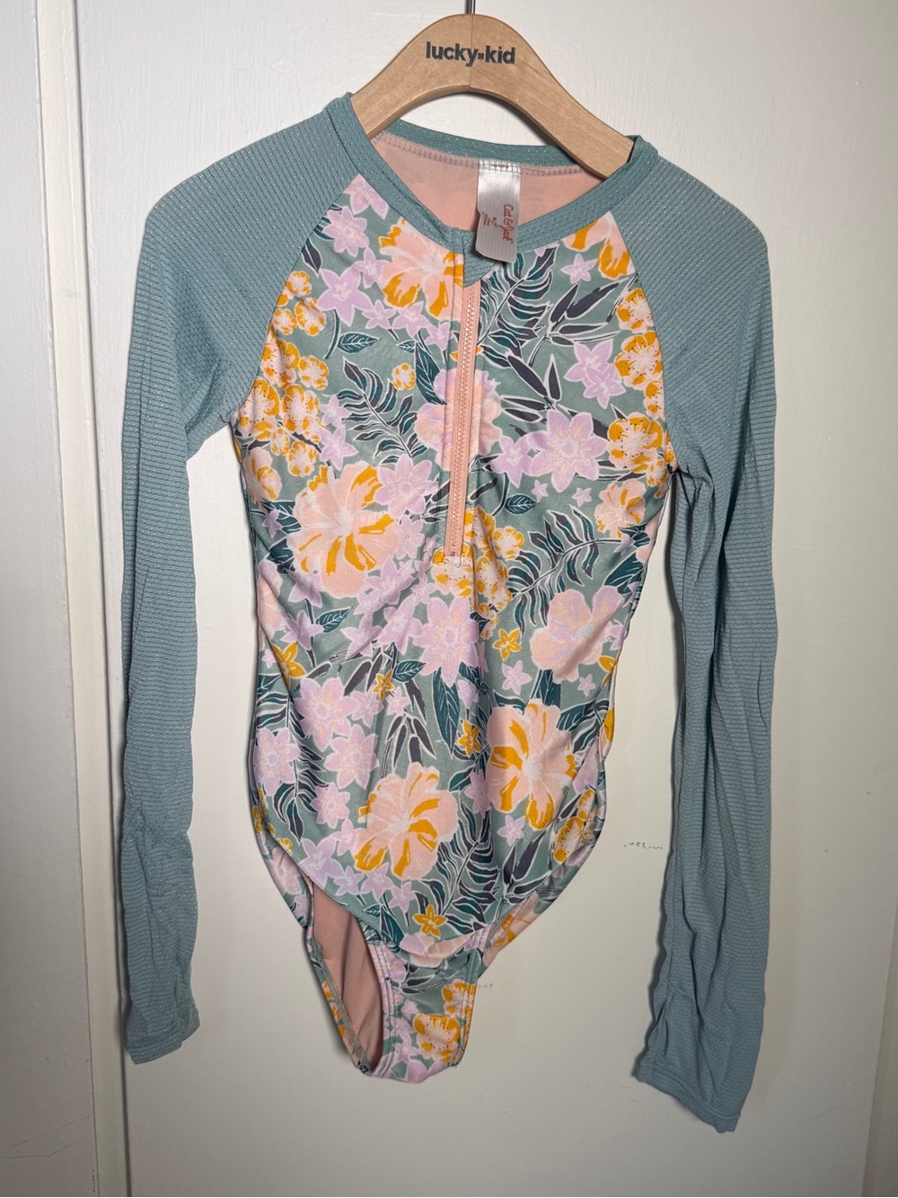 Cat & Jack Sage Floral Long-Sleeve One-Piece Swimsuit Medium 7/8